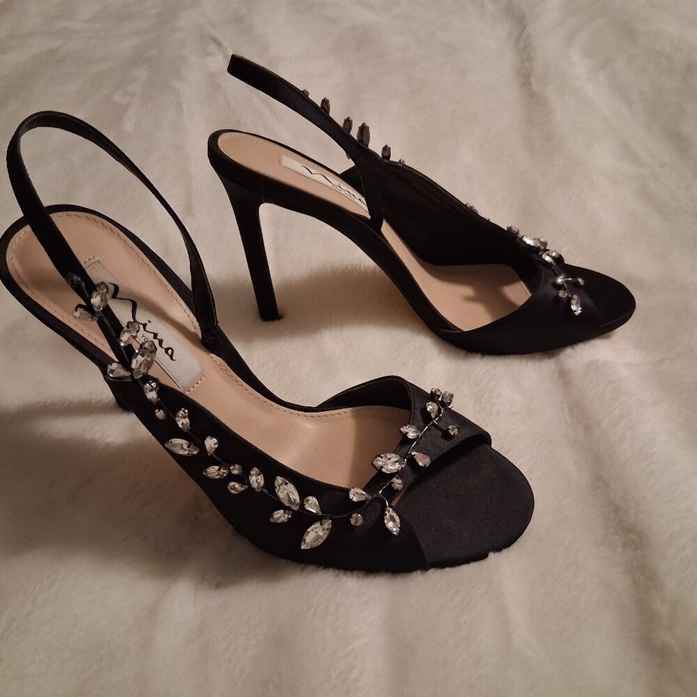 High-Hill Shoes from Nina, Size 7.5, Black with jewels, slightly worn